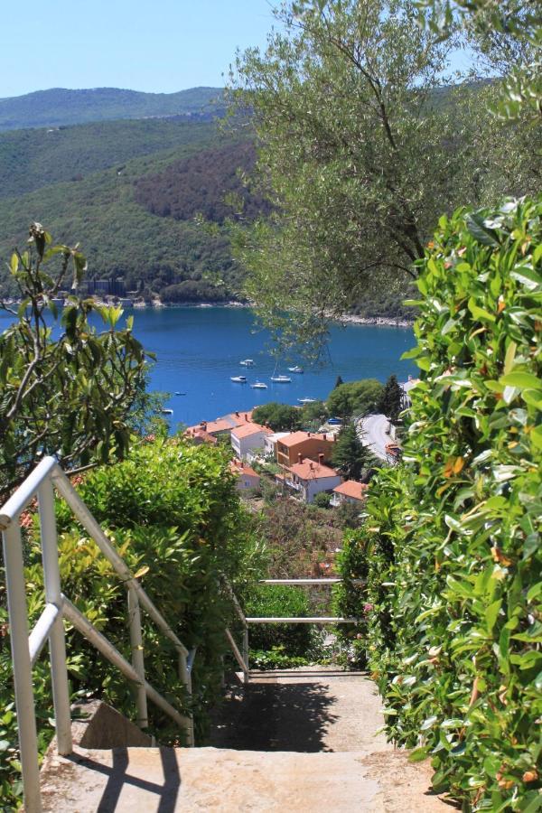 Apartments With A Parking Space Rabac, Labin - 7622 ภายนอก รูปภาพ