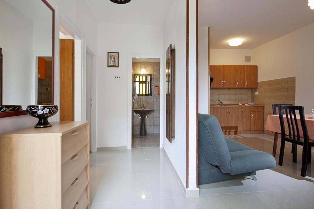 Apartments With A Parking Space Rabac, Labin - 7622 ภายนอก รูปภาพ