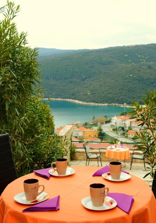 Apartments With A Parking Space Rabac, Labin - 7622 ภายนอก รูปภาพ