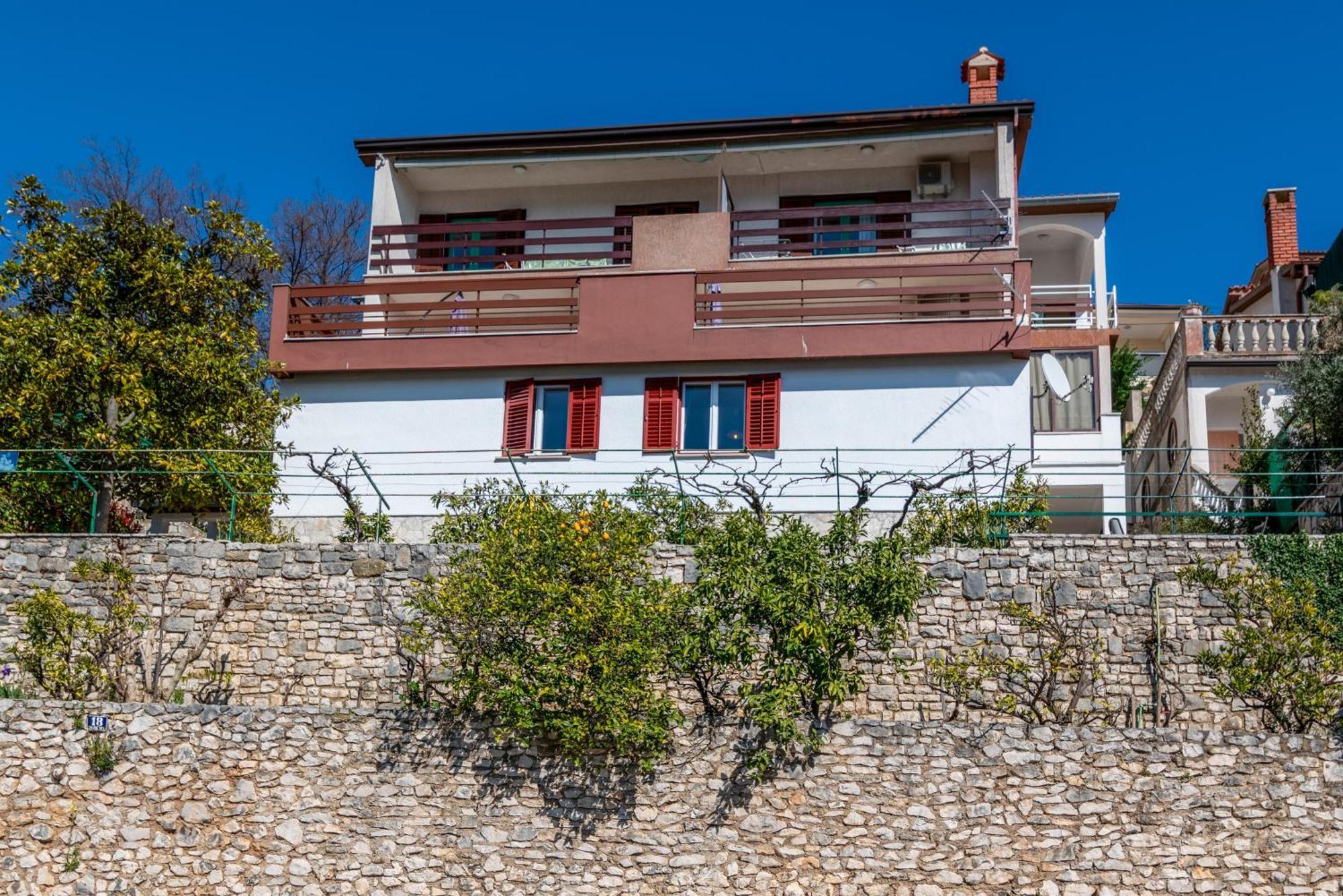 Apartments With A Parking Space Rabac, Labin - 7622 ภายนอก รูปภาพ